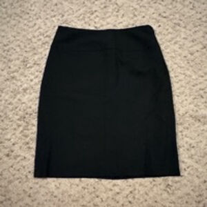 Women's Banana Republic Black Pencil Skirt Size 4P
